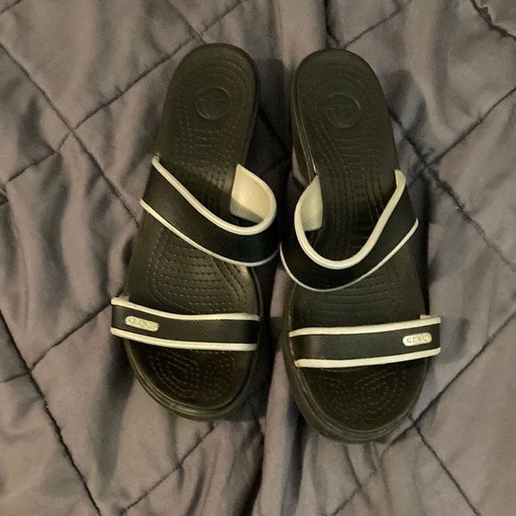 CROCS | Shoes | Crocs Madeira Black Slip On Sandal | Poshmark